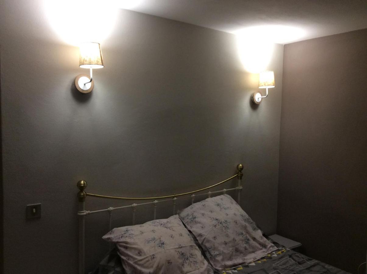 Stazzona Apartment ภายนอก รูปภาพ
